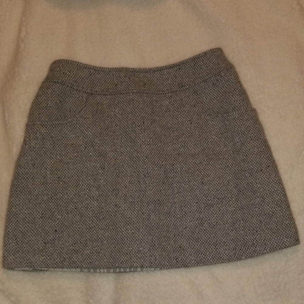 Express gray shell skirt